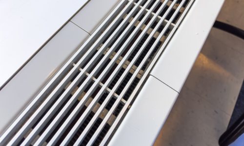 How to Block Air Vents in a Bedroom