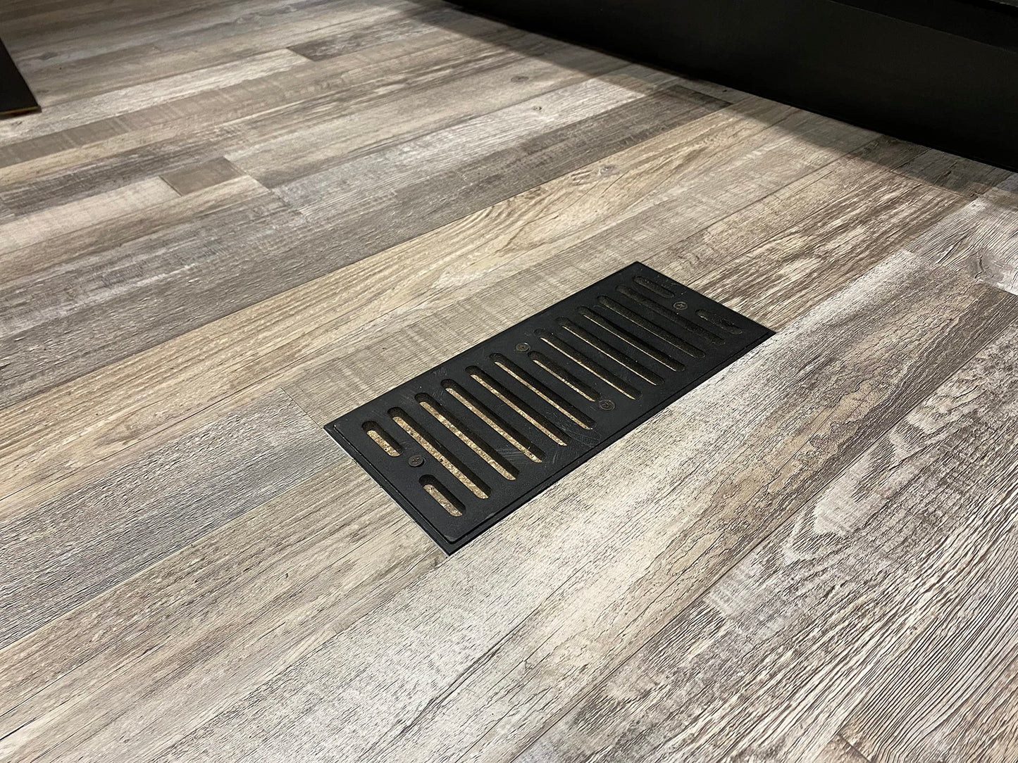 Kanyon Ventique Forest Flush Mount Floor Vent No Damper